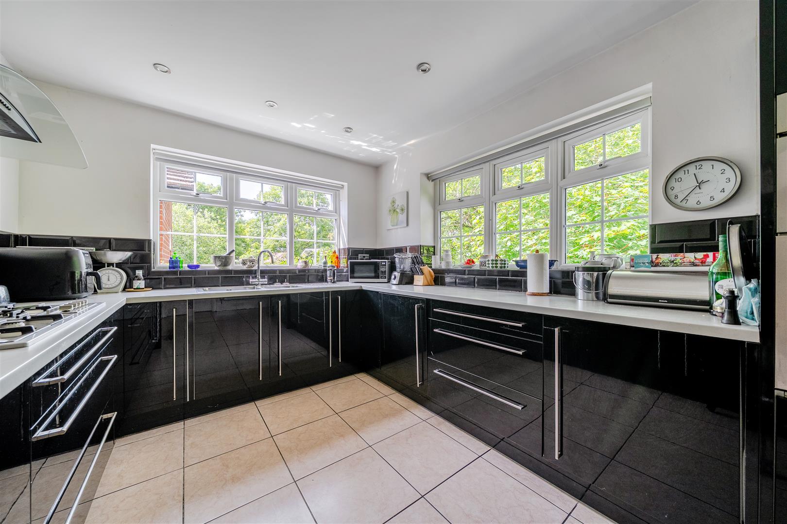 Property Image 49649789-3df2-4983-9677-cdc690b20784