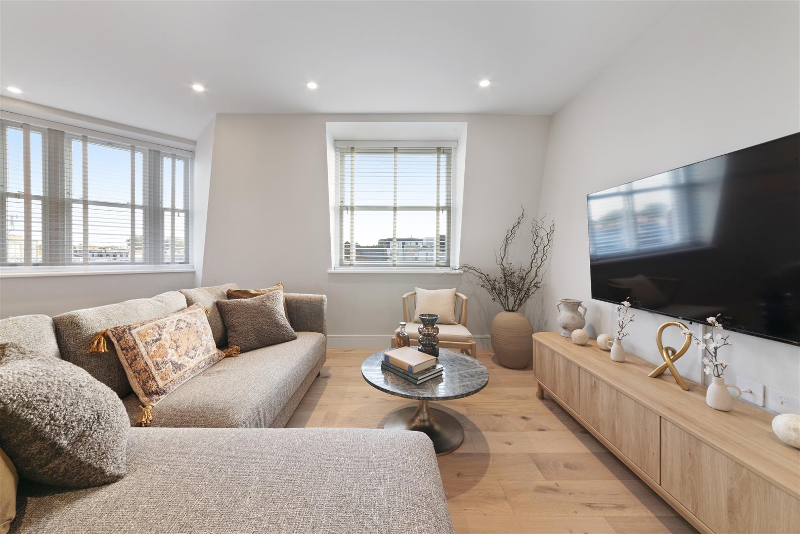 Property Image 49702b73-e56e-4734-82ba-dbfed119170b