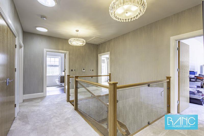 Property Image 498c3f21-592c-4793-bd84-b4c49bc72571
