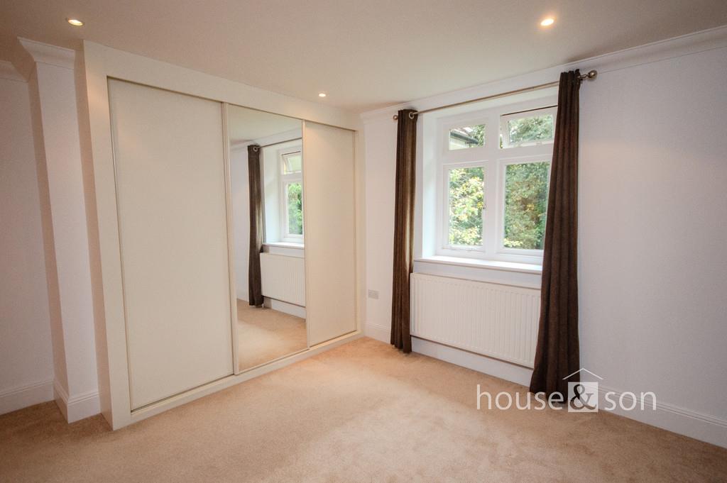 Property Image 499664ae-cd3b-4f37-a3f5-7dd0e18647d7