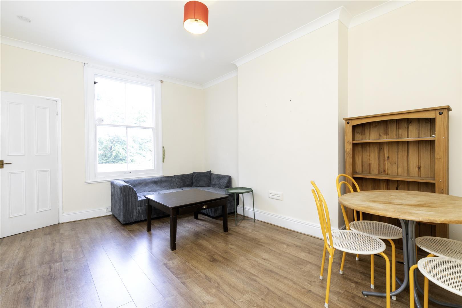 Property Image 49979026-f3d3-4c86-b2aa-4147e35f0592