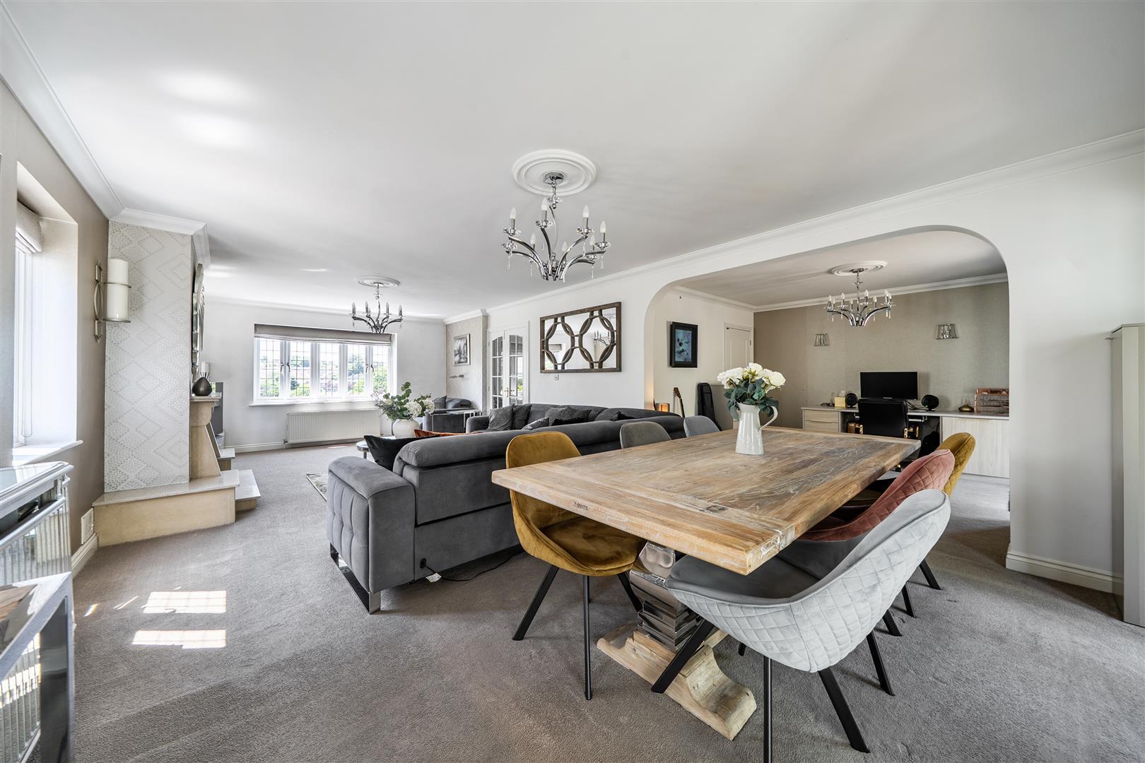Property Image 499e9f40-0d32-4cb1-a2cf-0c6a54202769