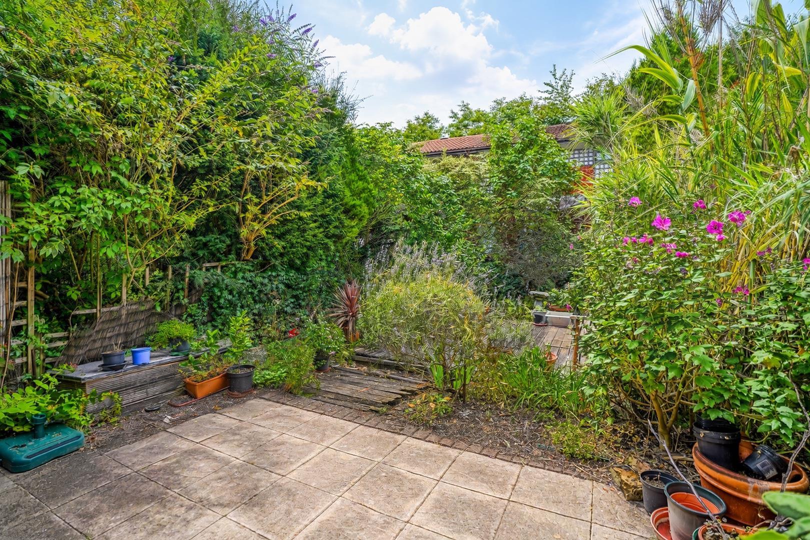 Property Image 499f77bc-9624-46e2-8346-1bb6141f3c24