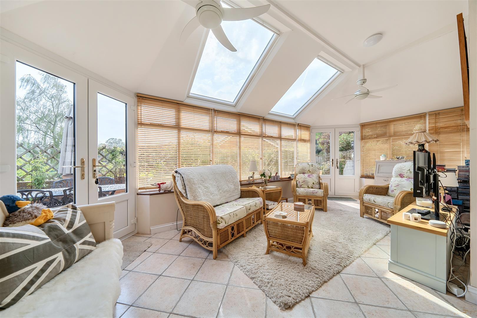 Property Image 49a1d016-f5db-44bf-83d0-d09de02342d2