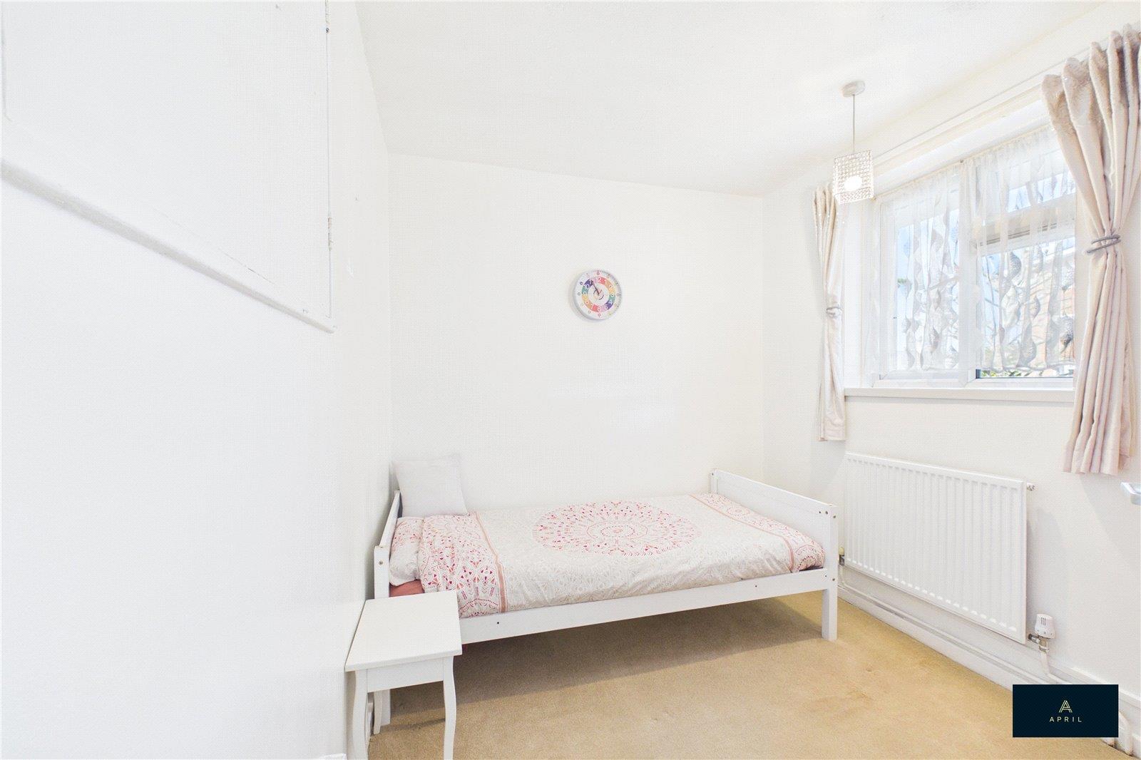 Property Image 49ae479e-56e4-41fc-b570-f433c0084891