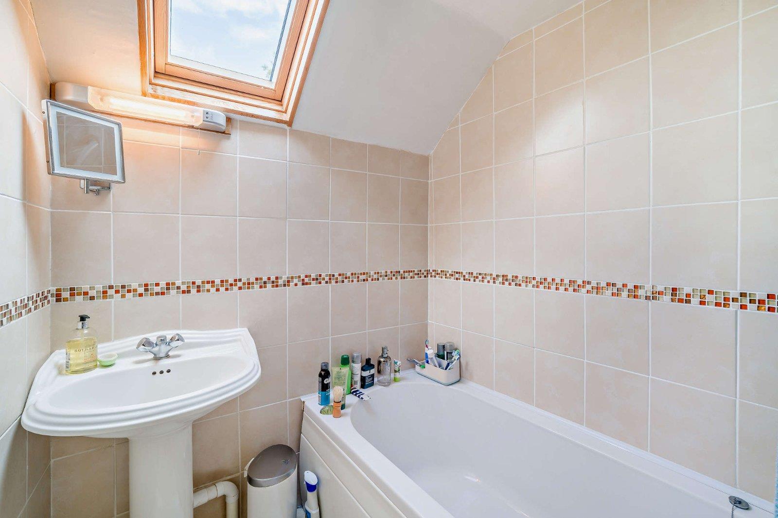 Property Image 49b1d087-1ce7-4522-93dd-f80a03fc8253
