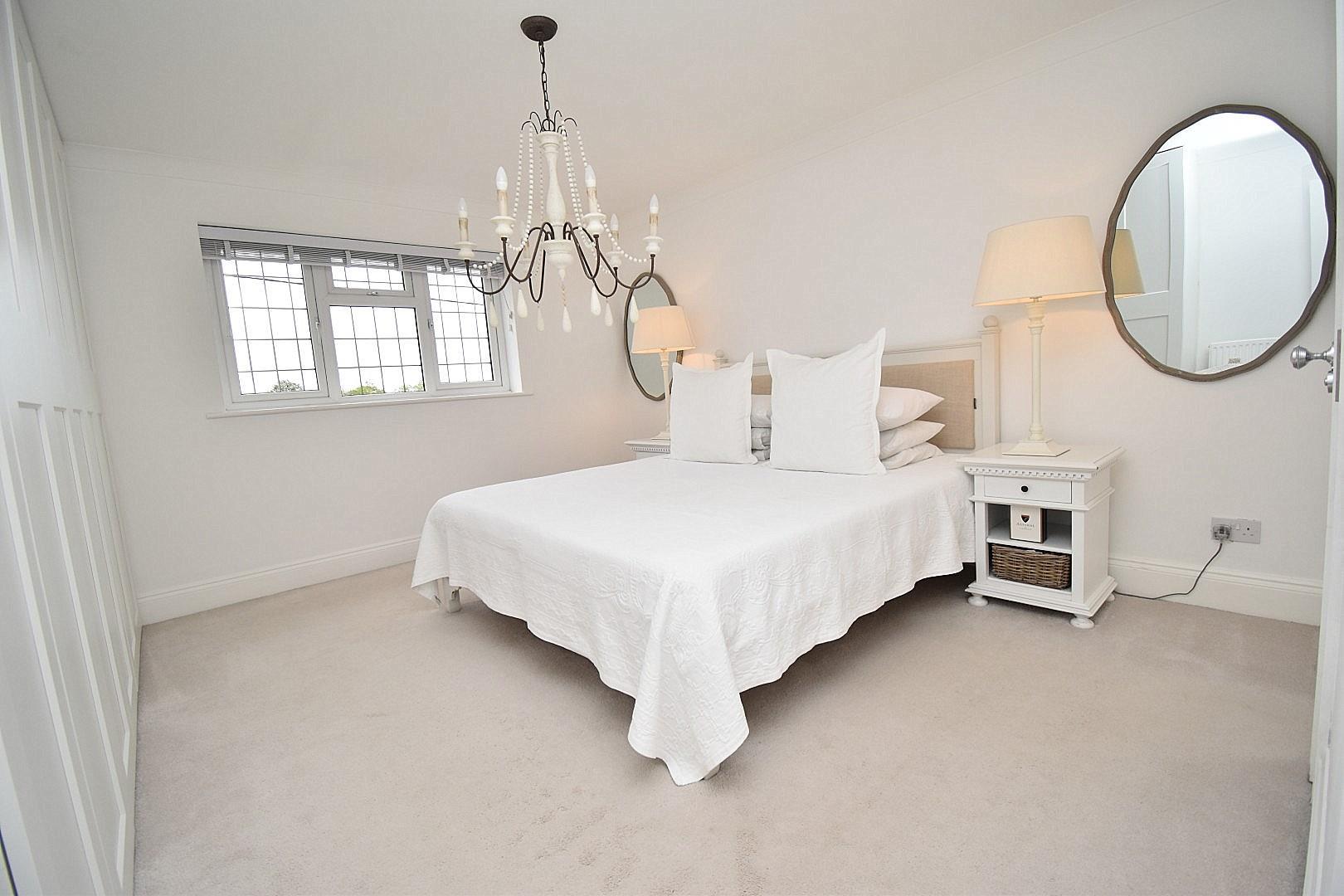Property Image 49b40011-25c8-45e0-849e-9423a938cdfe