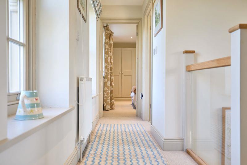 Property Image 49c1ea5e-3e9e-4a35-baf3-628f0b4acc11
