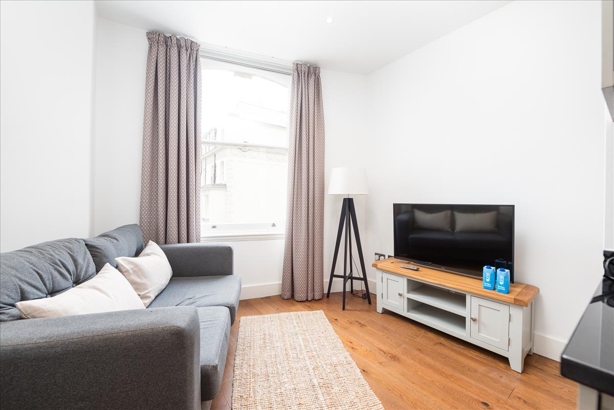 Property Image 49c28195-ee5f-4844-ba76-3838da1ad377