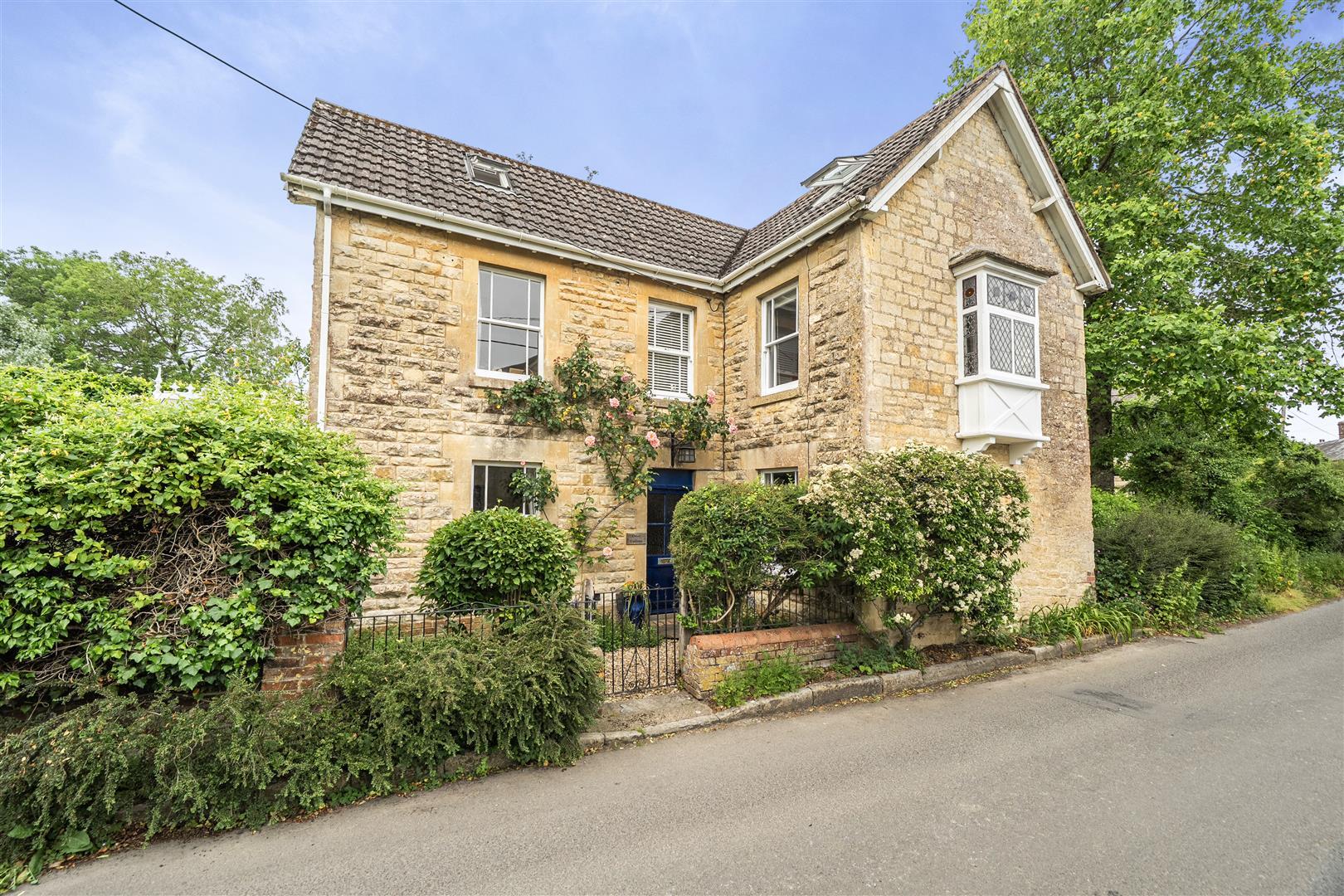 Property Image 49c65988-40d3-49b1-ba7a-23331b9280f5