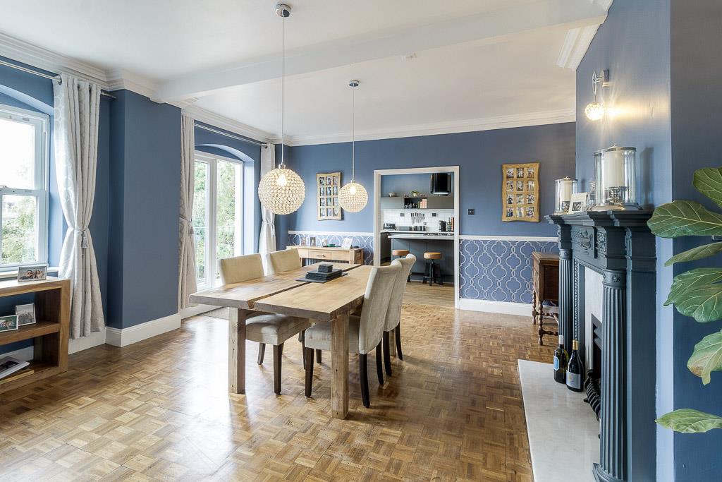 Property Image 49d6bb55-df0f-4820-baf4-678385e4cf00