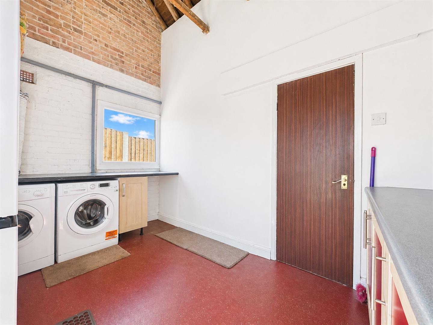 Property Image 49de9976-0e4d-4d58-9415-cc05de47514a