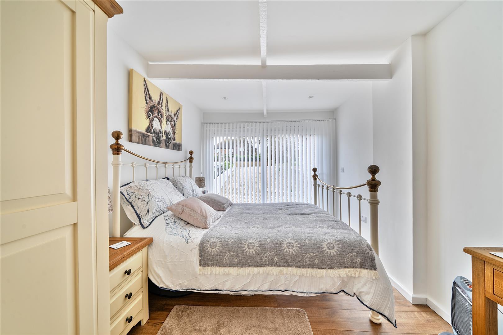 Property Image 49e46ff0-cf4b-4928-a995-422e64174bf0