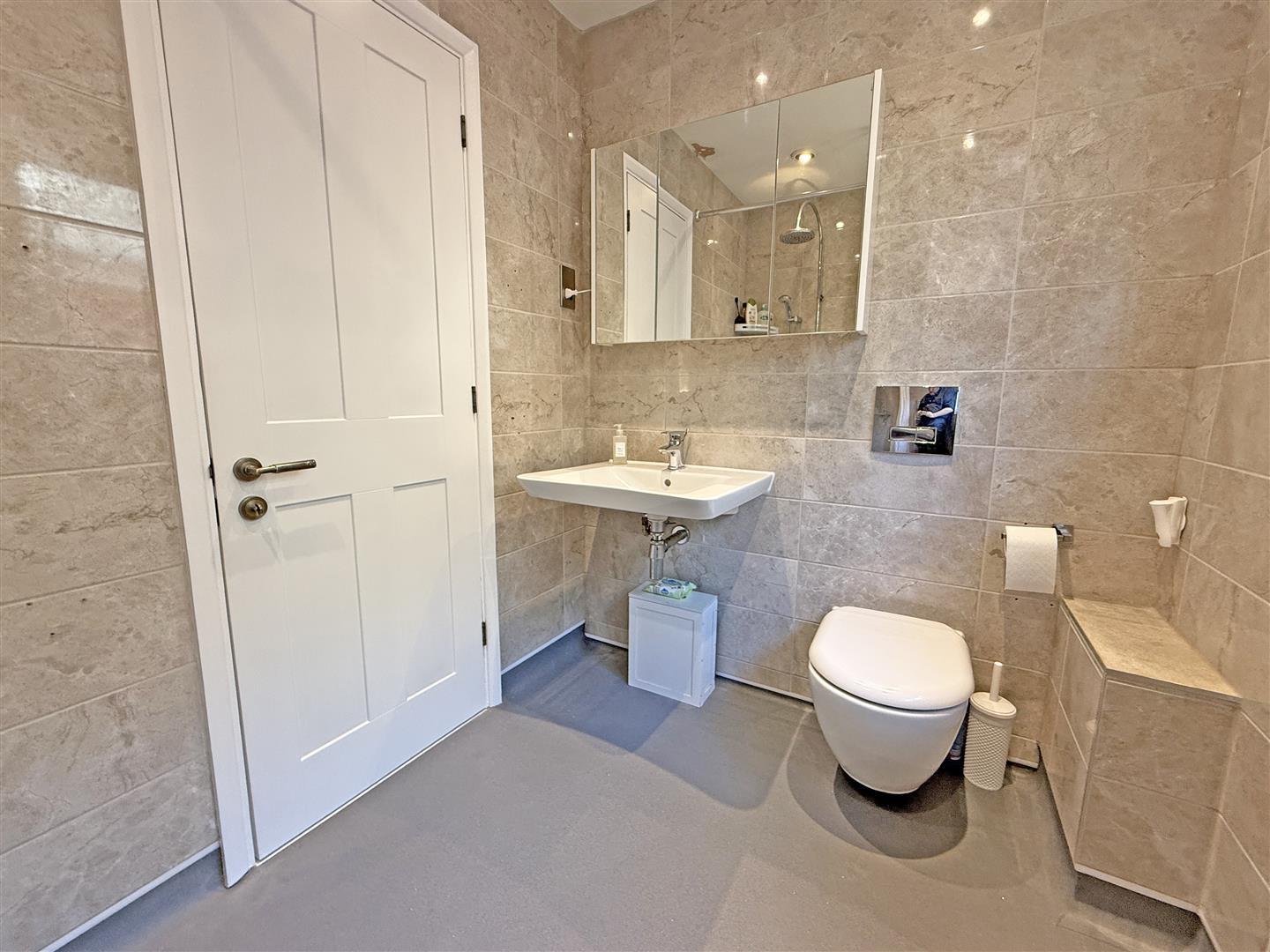 Property Image 49ebd337-1adf-47fa-8f04-972ed8d24782