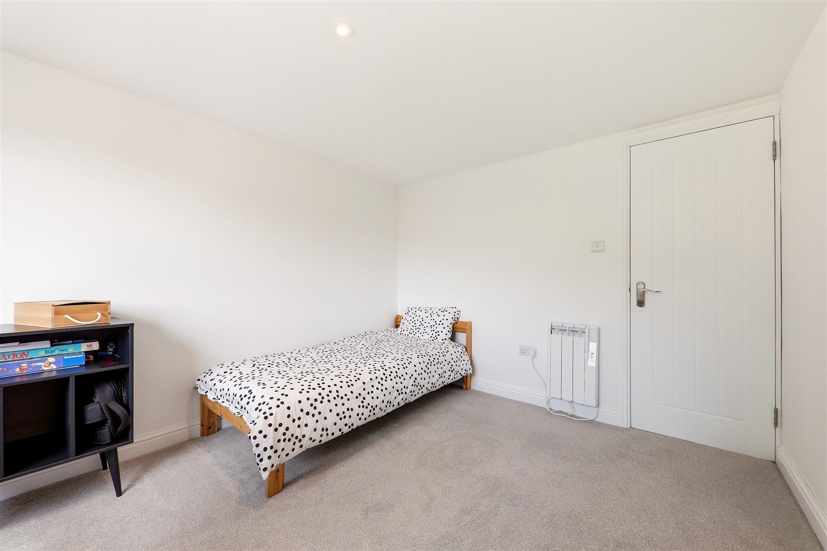Property Image 49fda1e2-fbc0-406d-835d-5d1ed4dd7027