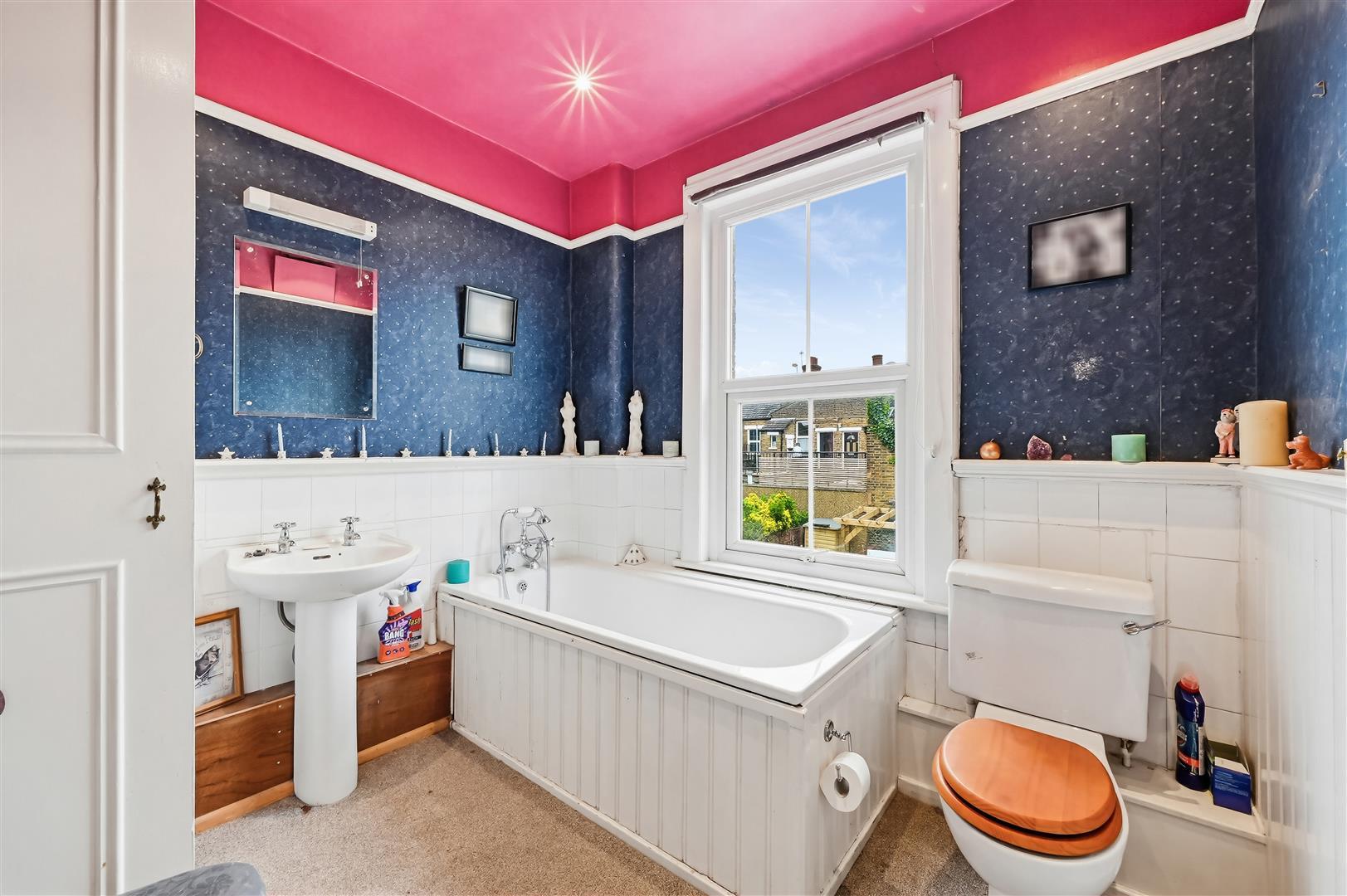 Property Image 4a02888c-a7c5-4585-bc53-745075bf09ce