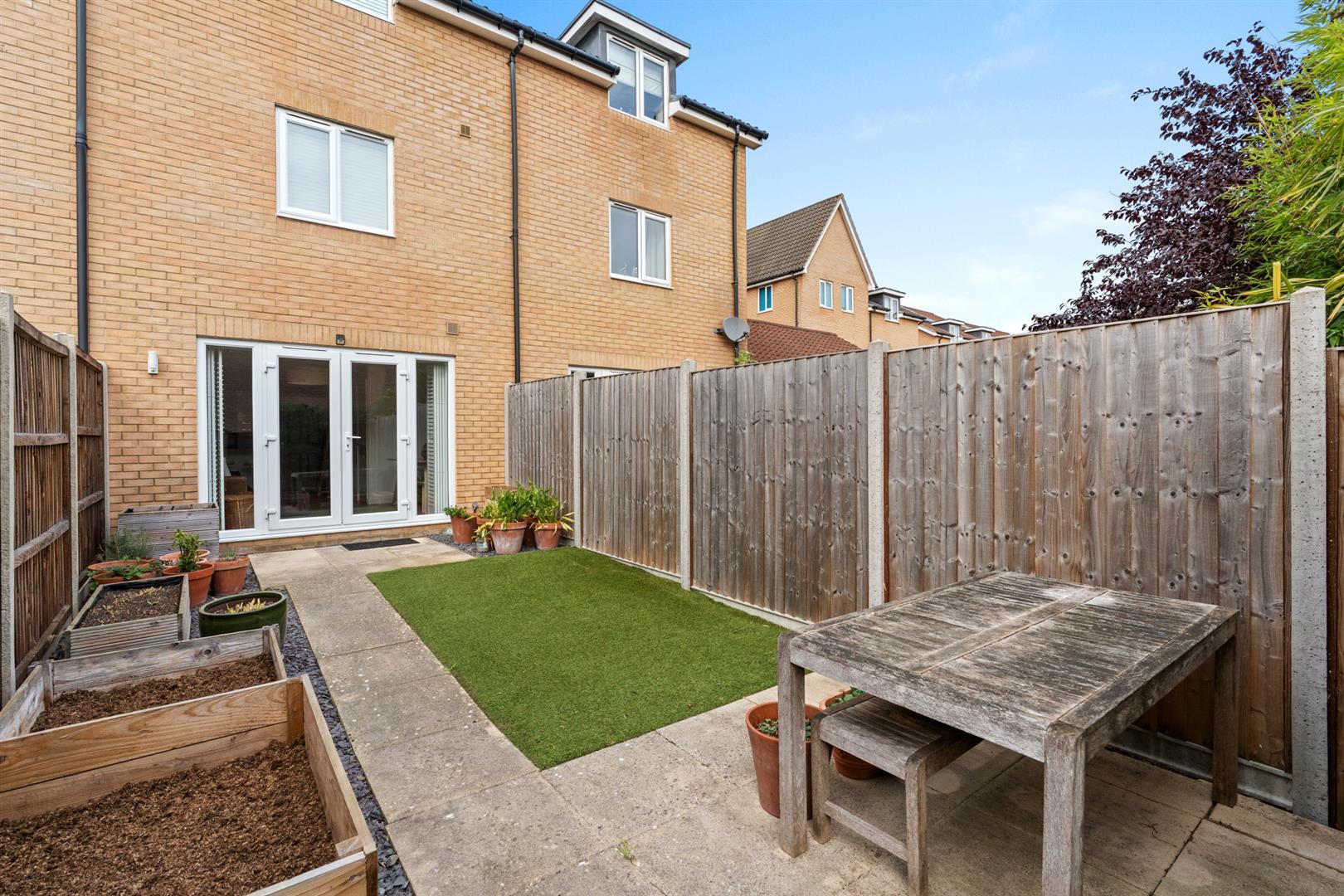 Property Image 4a087d18-7f34-46c3-9a68-3bdc5b33db4c