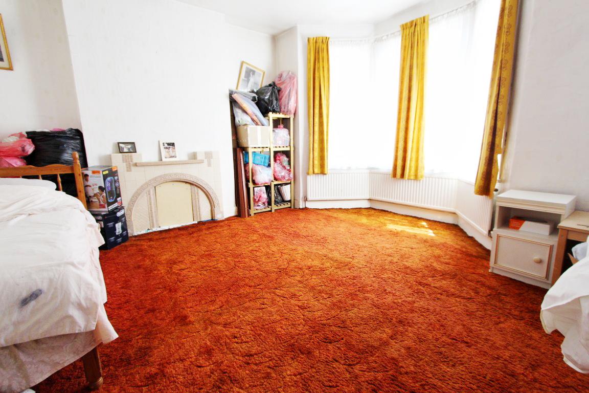 Property Image 4a0adad6-ce55-4aef-8c5c-eb5b9ead67f7
