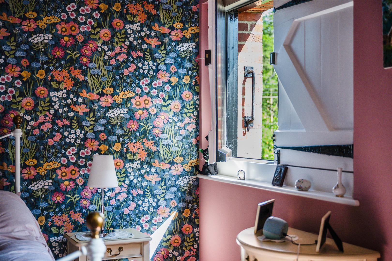 Property Image 4a29215a-3b24-47d3-bb49-da5dfffa7739