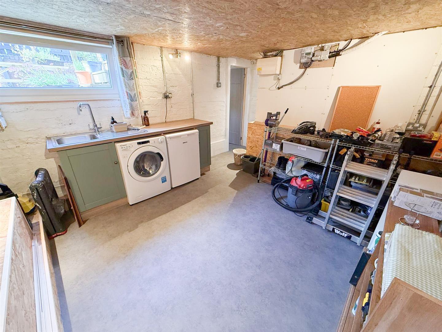 Property Image 4a38d0f1-4776-4b84-b21e-715181317af1