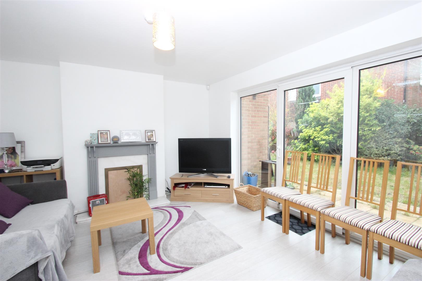 Property Image 4a3bd37e-db91-445b-beea-1926c4cd9be7