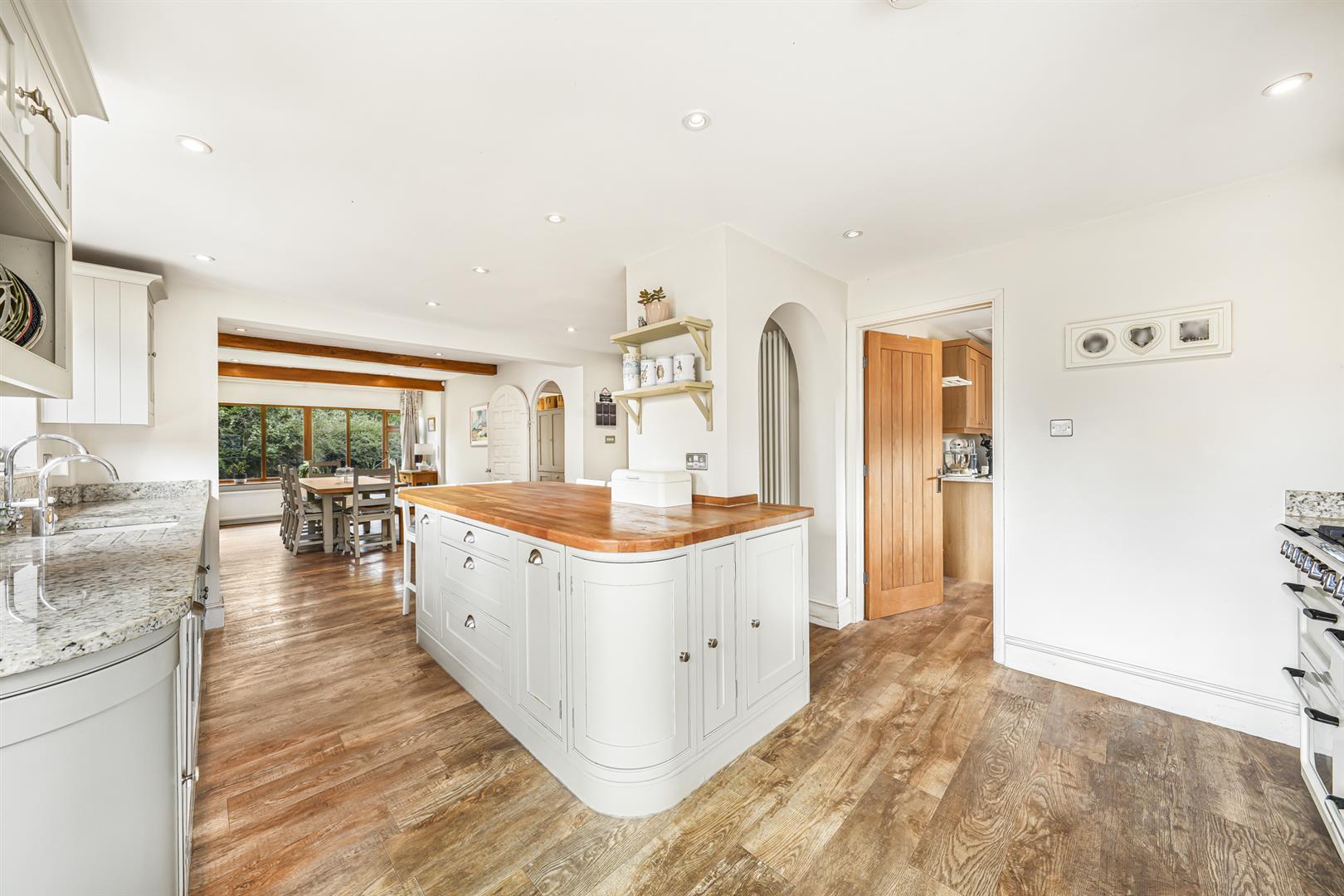 Property Image 4a44b074-6173-4fa7-98ab-bf5ca6b15fc5