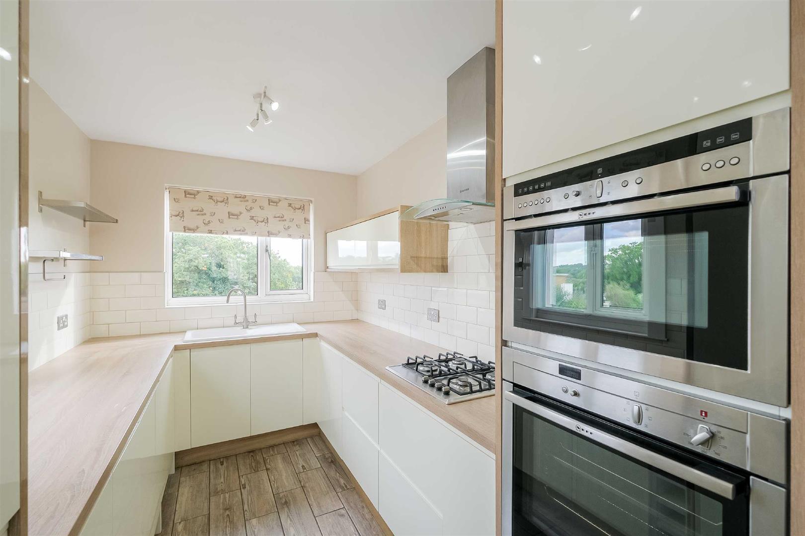 Property Image 4a461db5-1f3d-4e56-a52f-edf1101af99a