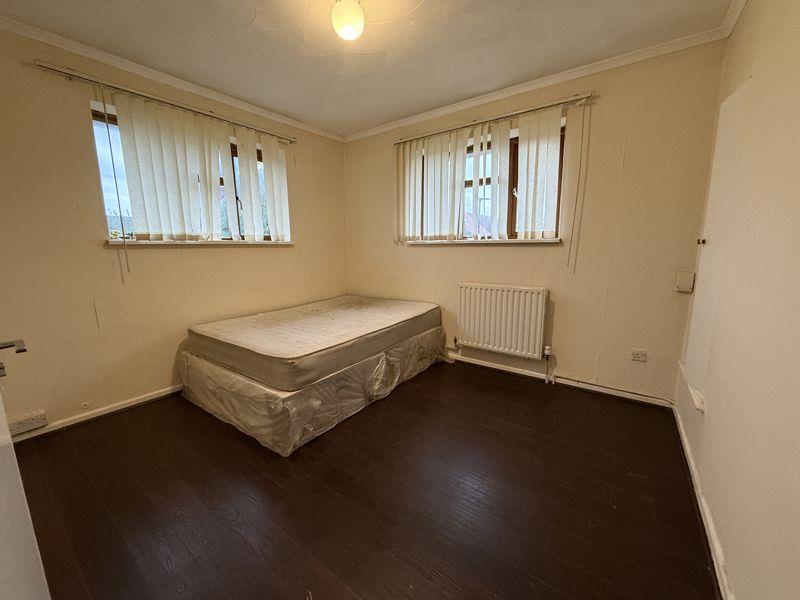Property Image 4a4a97fd-ac3f-4a64-abbb-52d2ef3d8122