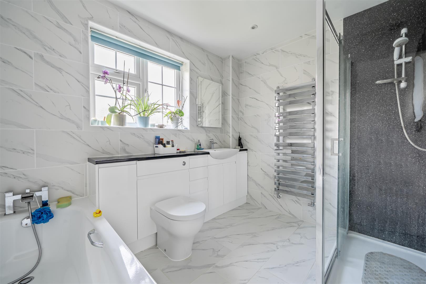 Property Image 4a564056-fbe0-4264-893b-e2bbadb0d298