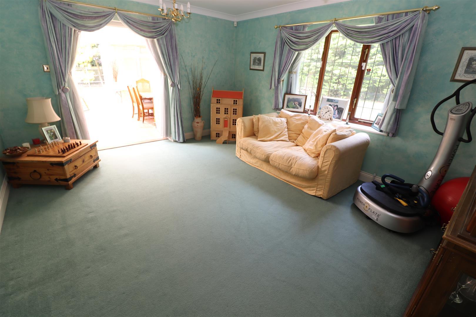 Property Image 4a56a298-fc52-4d51-b1fb-f35e77055845