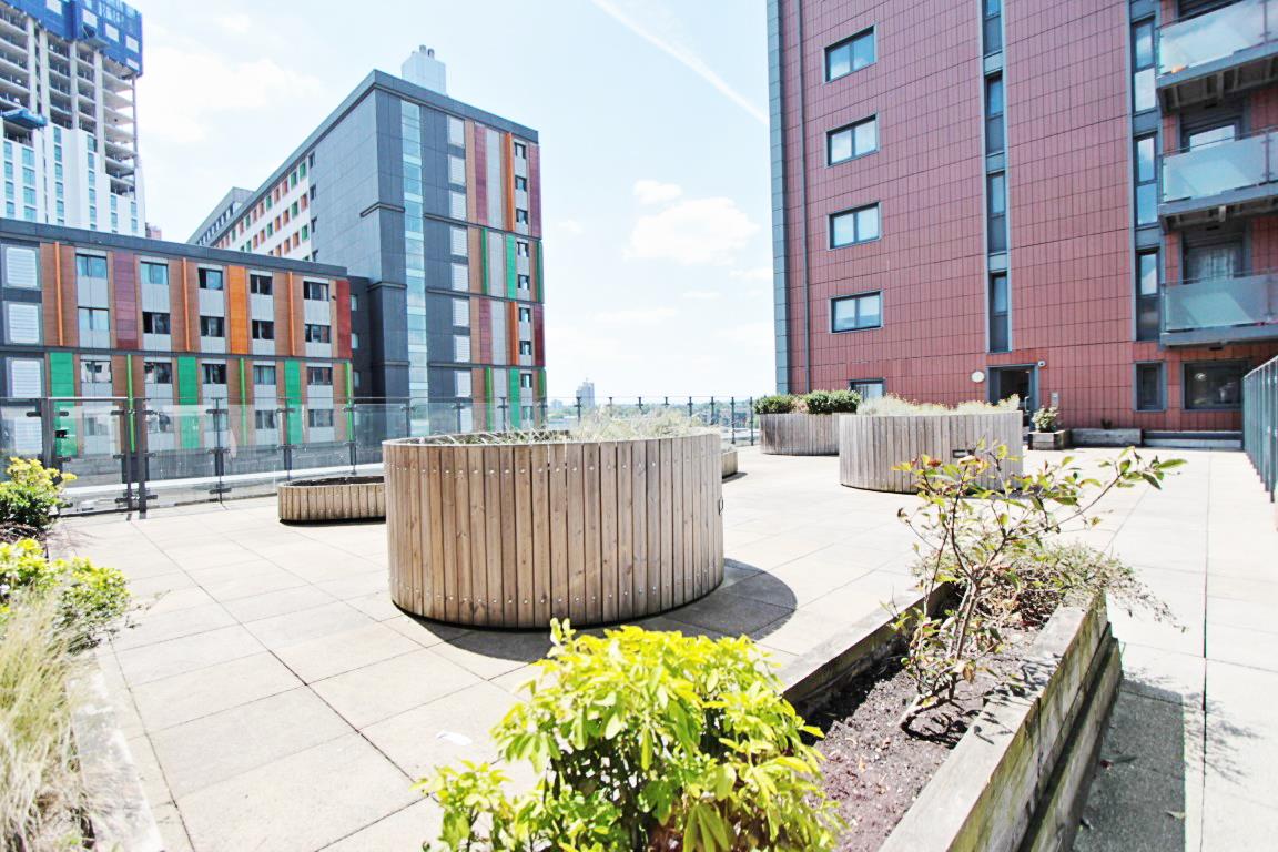 Property Image 4a70ae05-8ad6-4294-bee9-b6801b000e82