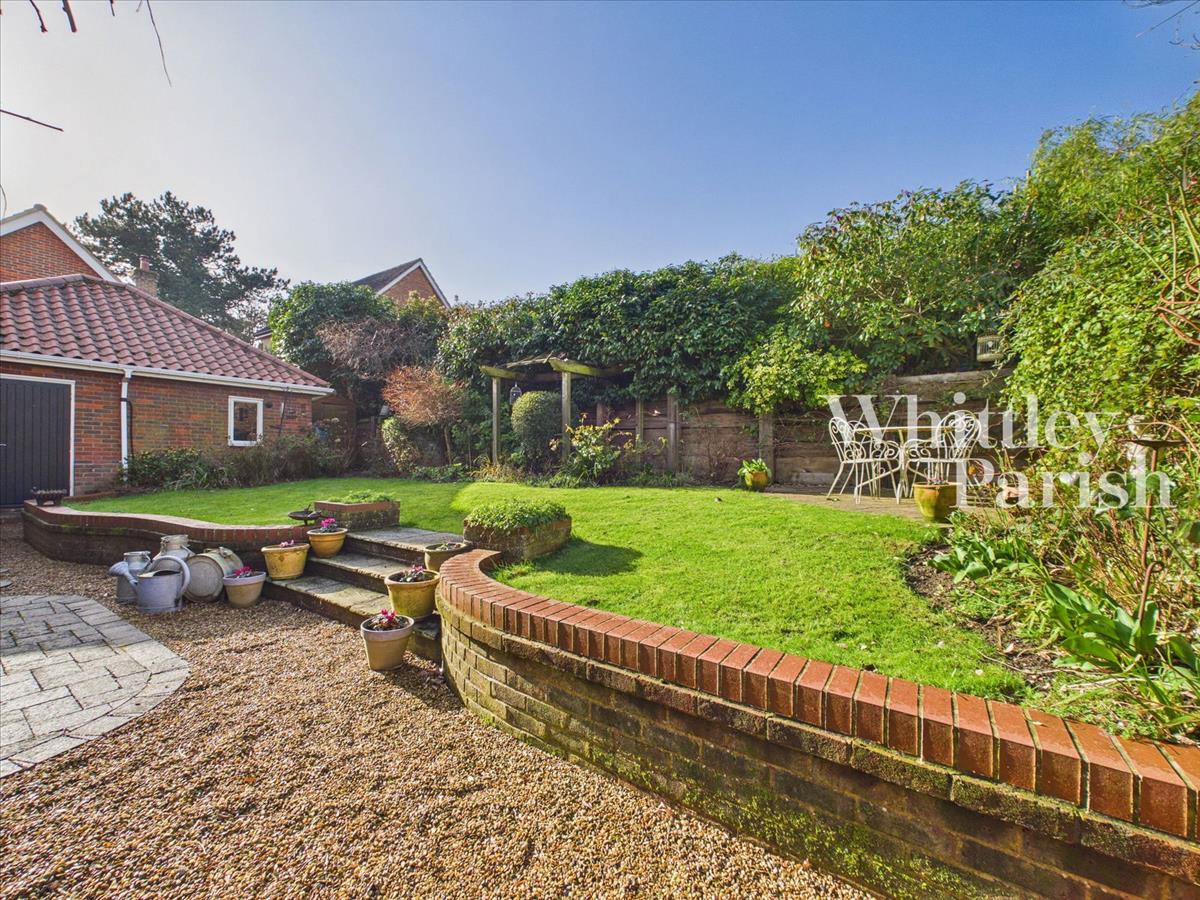 Property Image 4a742729-43f2-4d3f-8221-f3d78a4dbfca