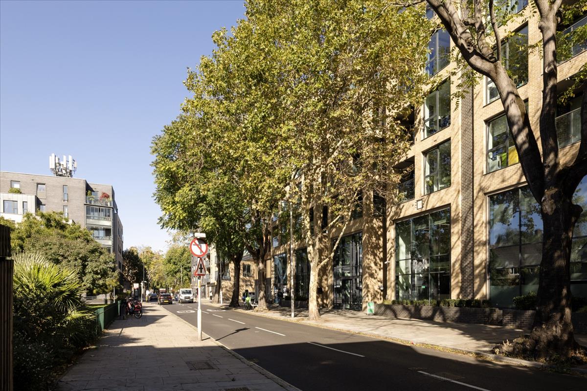 Property Image 4a81a89d-7654-4c96-a0cf-6943fdb8dbb8