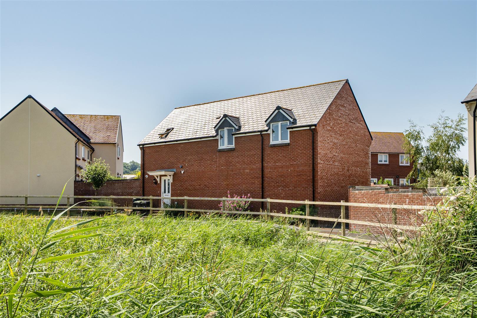 Property Image 4a86861c-b92f-409c-9950-07b748935133