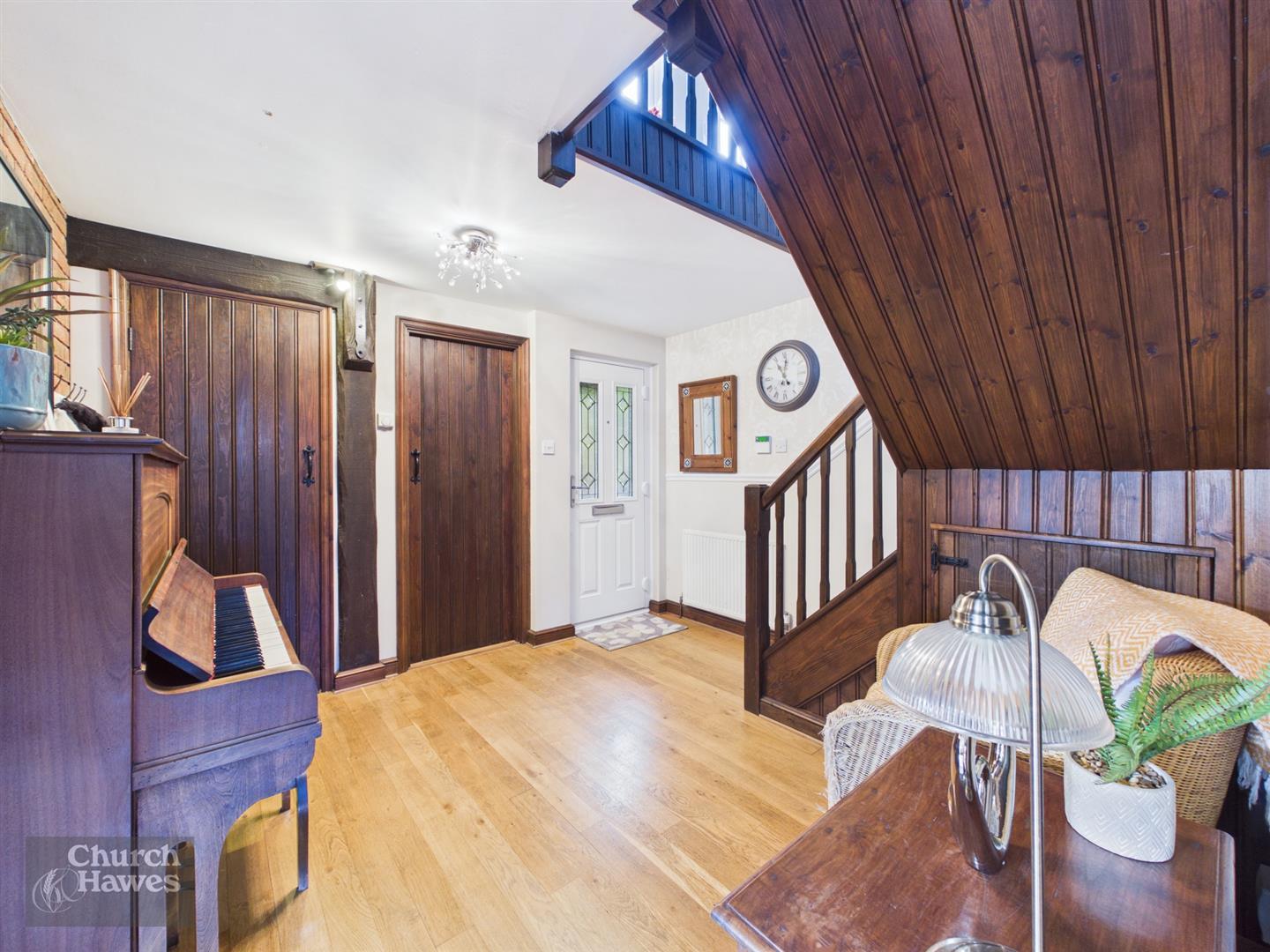 Property Image 4a891c14-bc47-4bc7-a5d3-7f1e07d24625