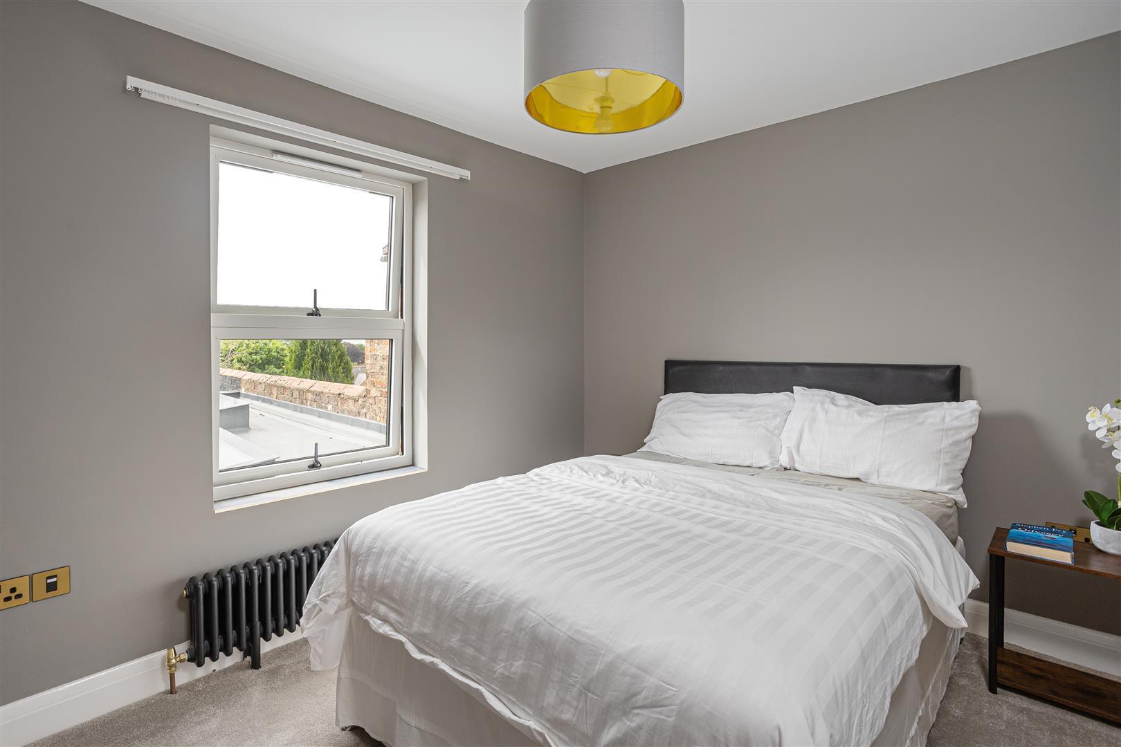 Property Image 4a962eba-b7a6-46c9-b103-f343573a05e4