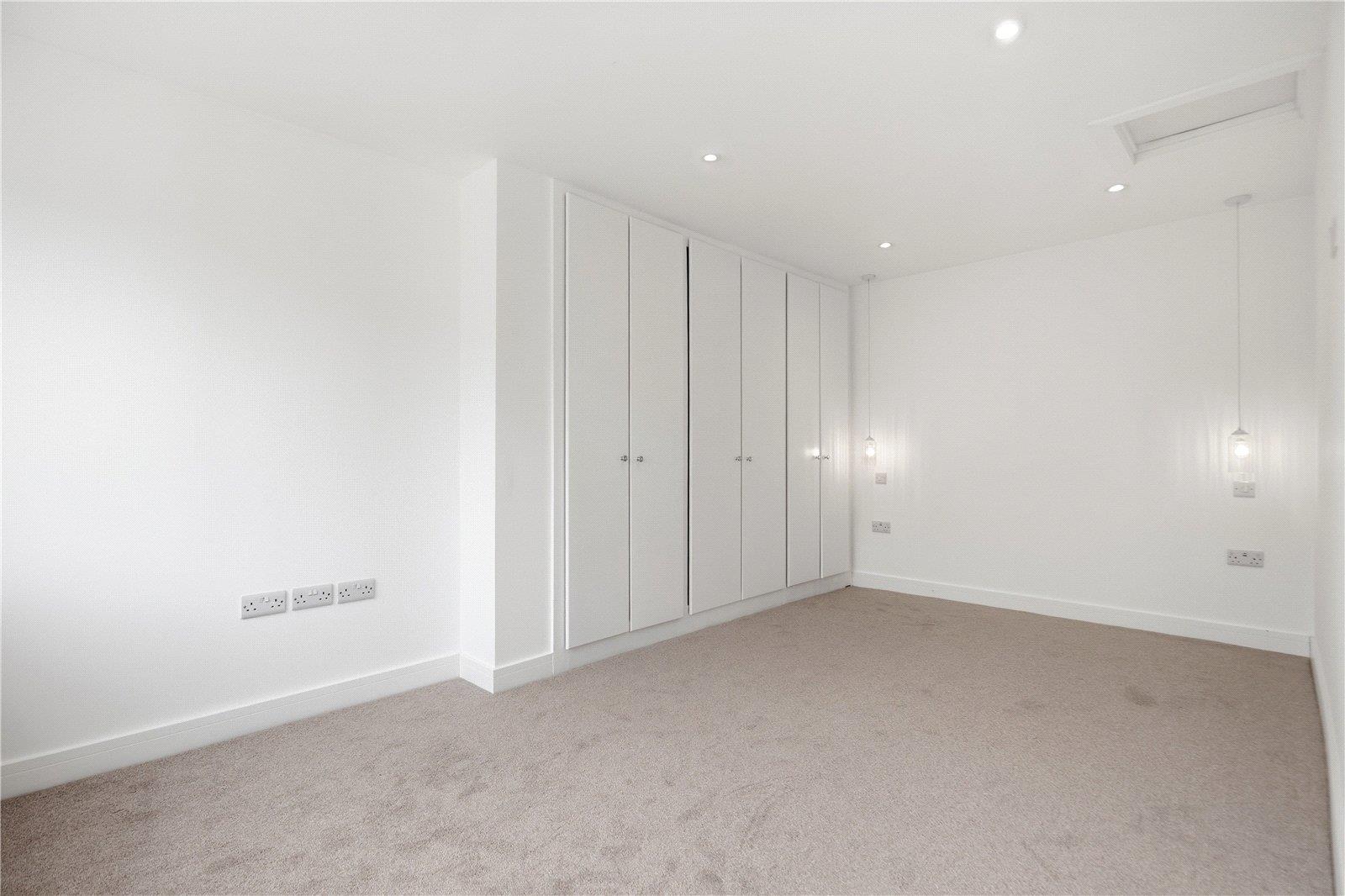 Property Image 4aa40c1b-3495-4791-883e-1fd4033e049d