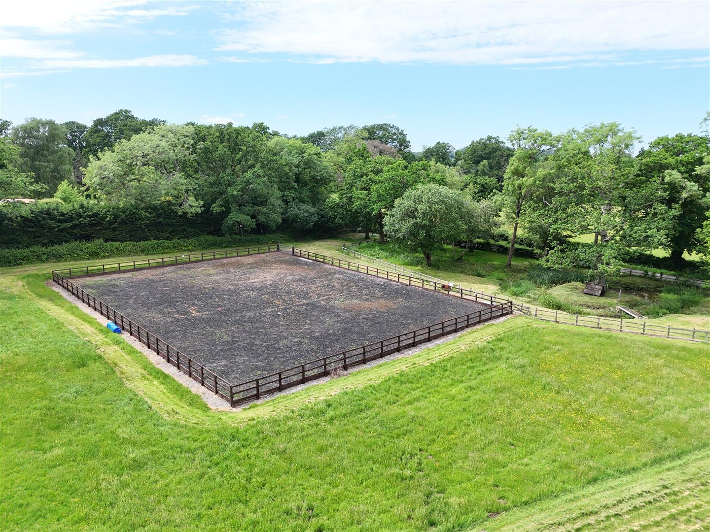 Property Image 4aa4d071-0372-4c58-8720-80fa79678546