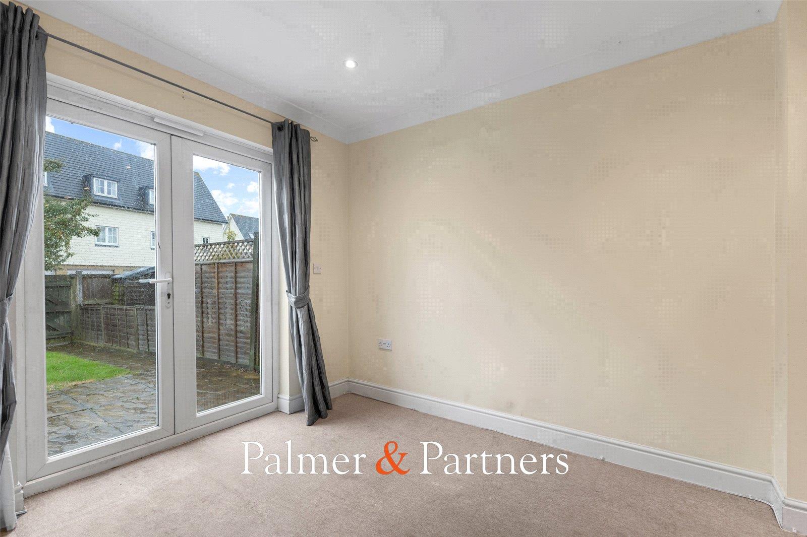 Property Image 4aa66958-34f3-412e-8c07-2e796a51fb15