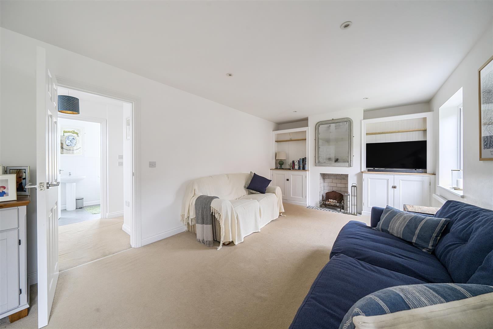 Property Image 4aa988a9-60c9-4aef-9e2b-f6d0d5e10ddf