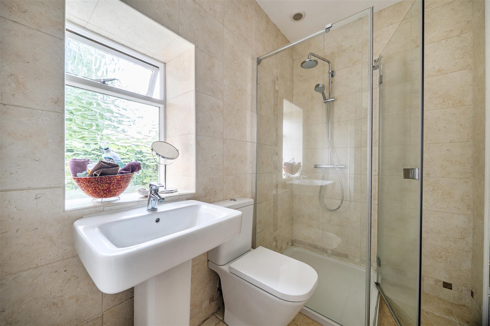 Property Image 4aab7e10-4caf-424c-a17b-39f1867a3706