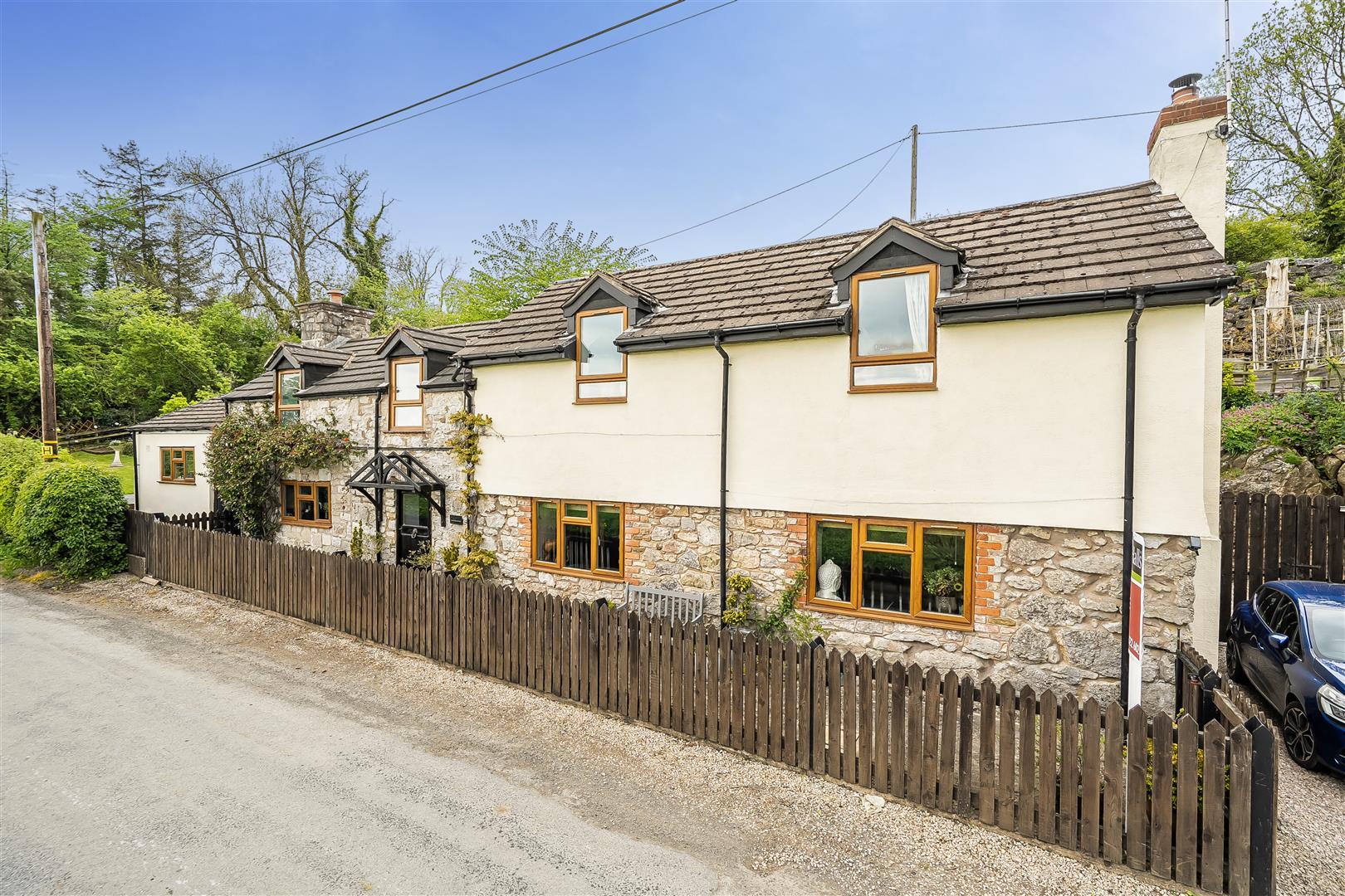 Property Image 4aaf3c77-5d35-487b-bdfc-b5f62419a85c