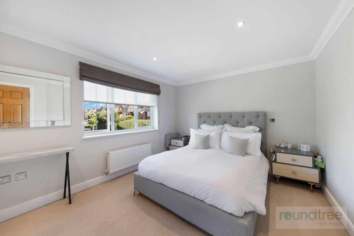 Property Image 4ab6dc74-eec2-43f5-bde3-bd57d35c4102
