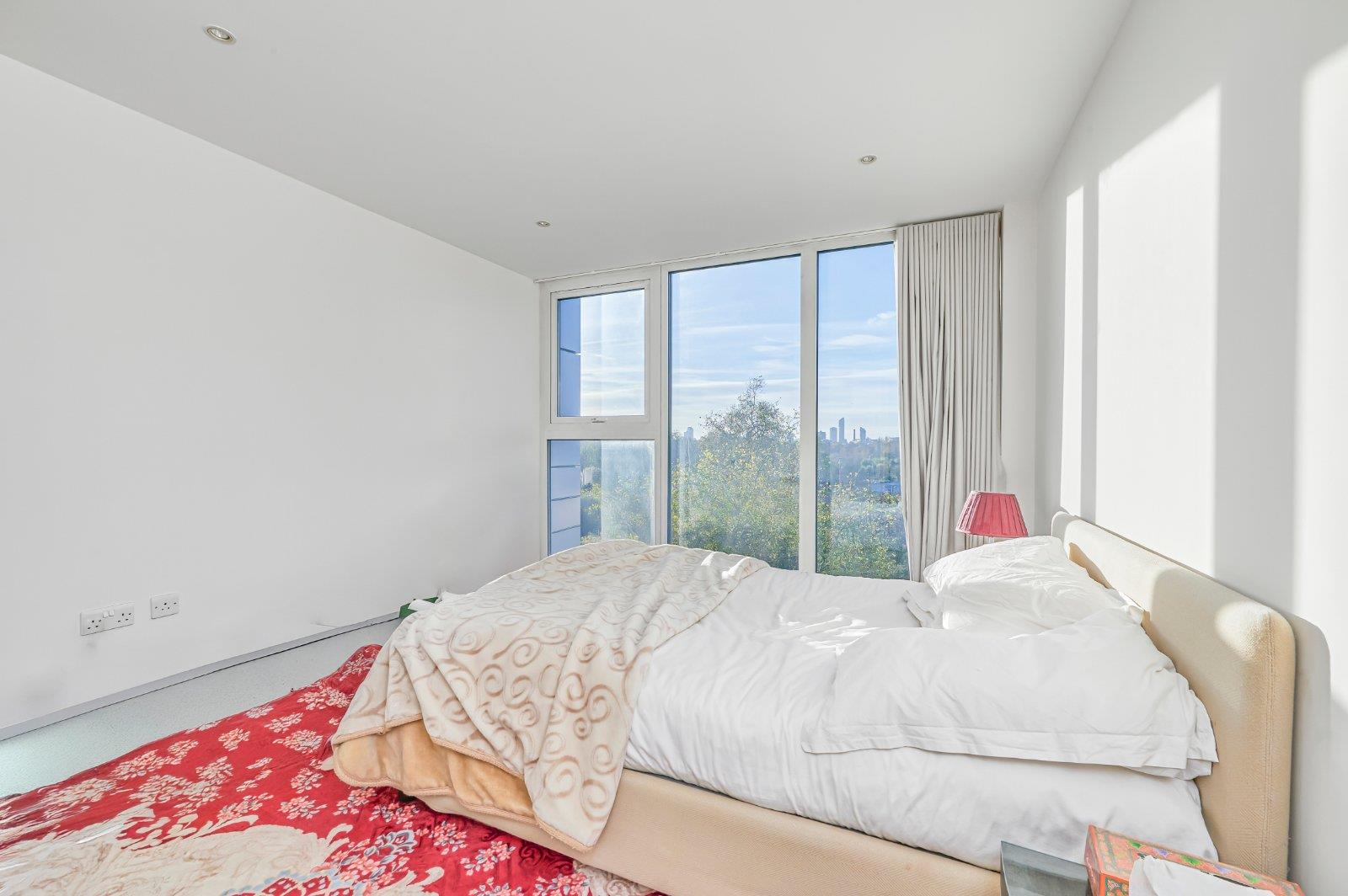 Property Image 4ac4d604-a22e-42fb-a06a-f25423a44d8e