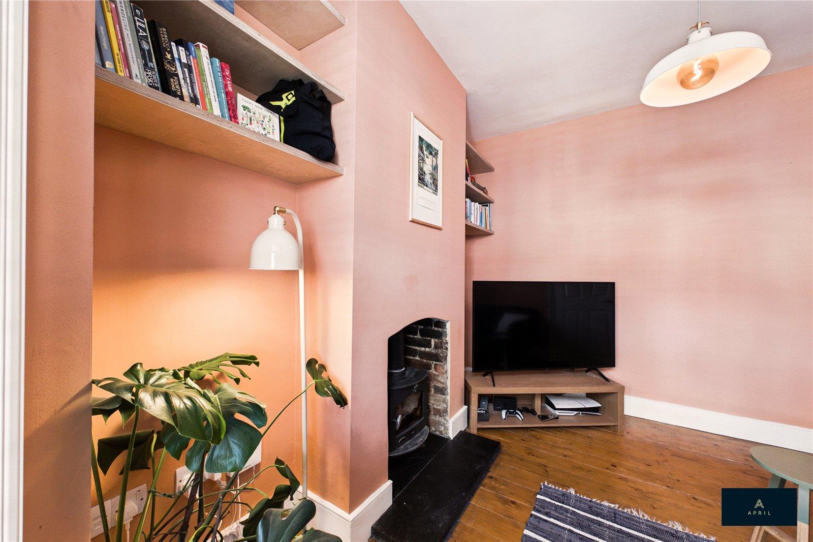 Property Image 4ad102b6-b958-498f-b572-571a1bd89ba7