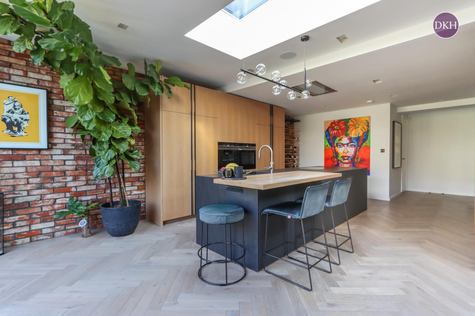 Property Image 4ad66e1a-558c-4975-9a61-cb145c2cd07c