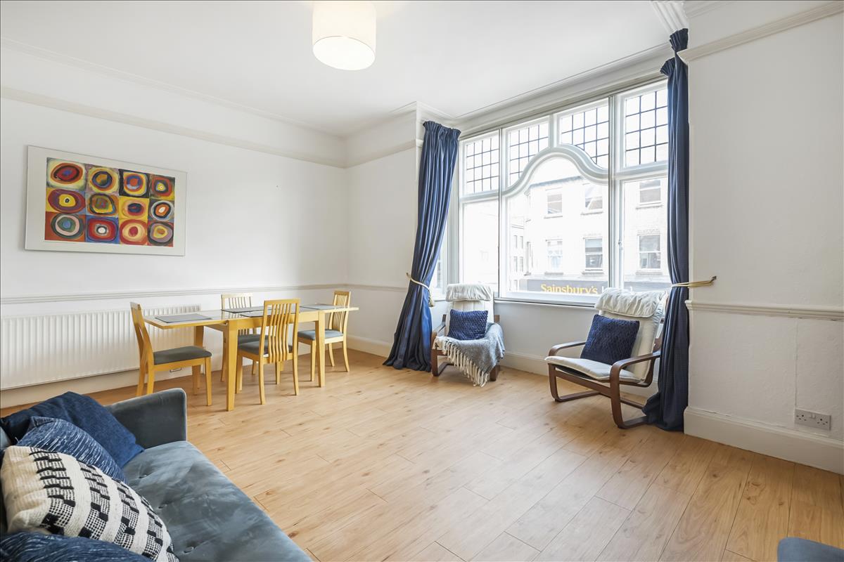 Property Image 4ade5c93-625c-4f9d-8632-87102816767a