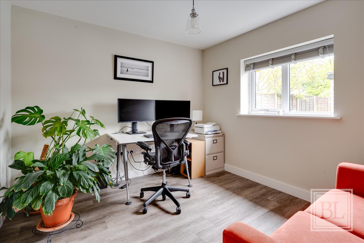 Property Image 4adf4fca-b983-4940-b90a-b3946473355d