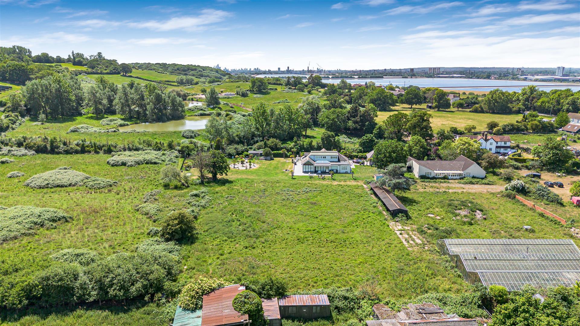 Property Image 4ae72887-0ba0-4fca-91a0-0c37b6db8cc5