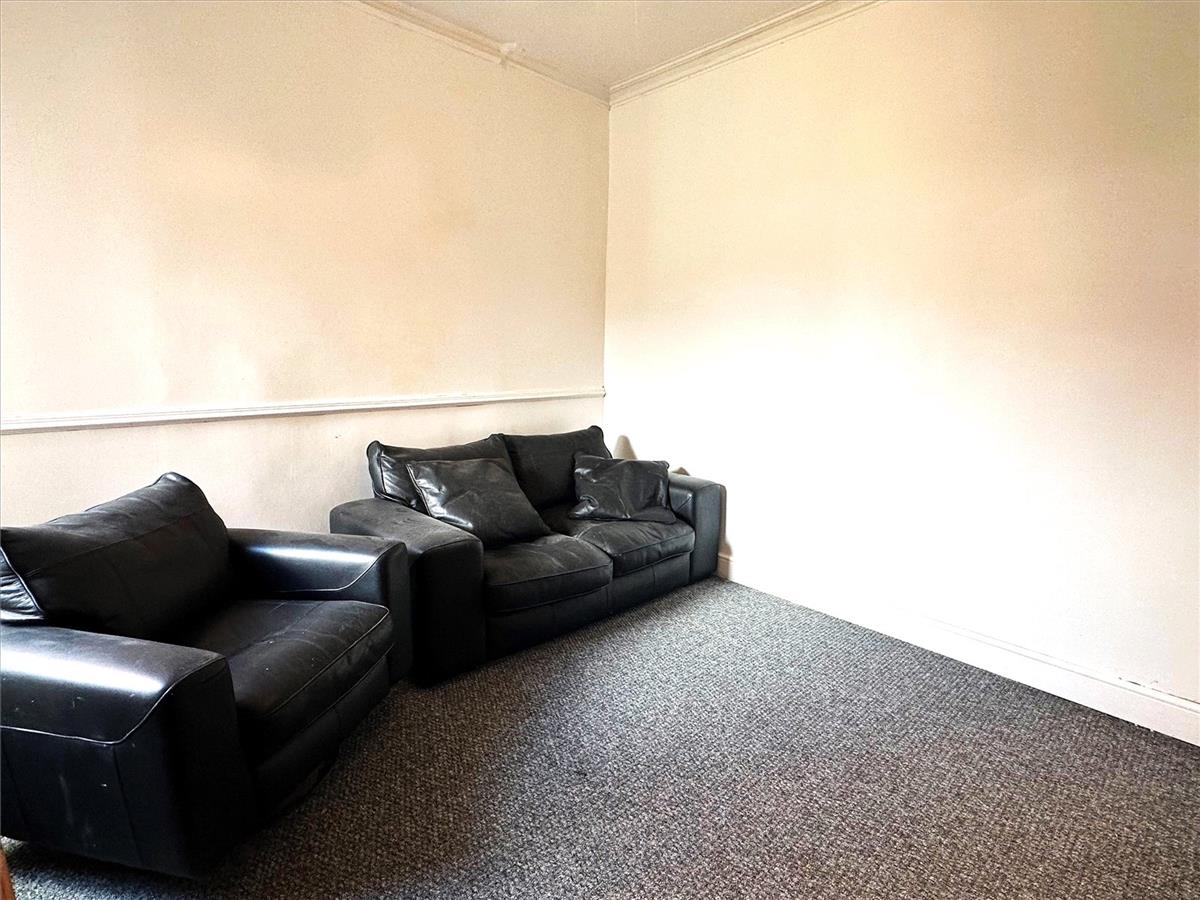Property Image 4aeaea11-574a-49d9-8e7f-86cda662873f